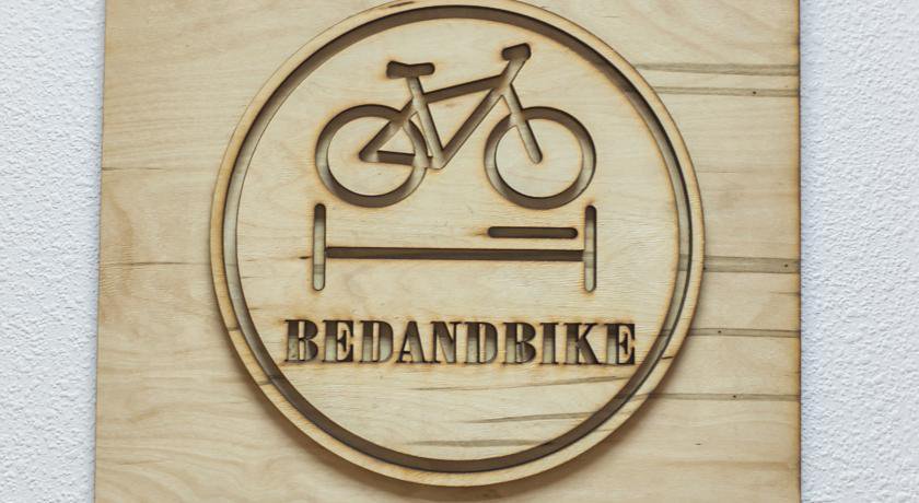 Хостел BedAndBike Planet Санкт-Петербург-88
