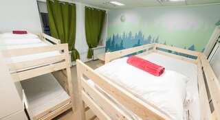 Хостел BedAndBike Planet Санкт-Петербург Кровать в общем 6-местном номере для мужчин и женщин-3